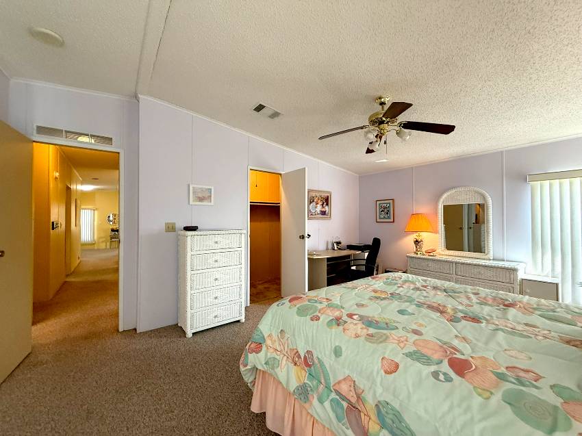 1124 48th Ave a Bradenton, FL Mobile or Manufactured Home for Sale